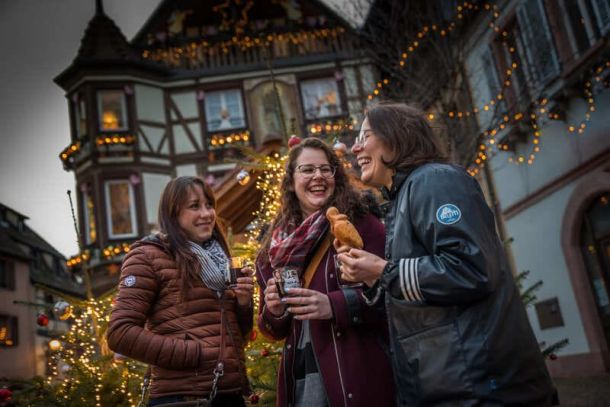 Kaysersberg _ décorations de Noël ©OTVKB - Vincent Schneider